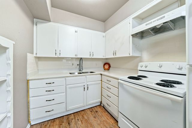 1417 Bennett Avenue G, Dallas, TX 75206