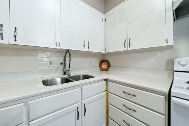 1417 Bennett Avenue G, Dallas, TX 75206