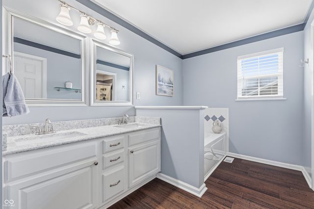 1421 Spring Meadow Court, Greenfield, IN 46140