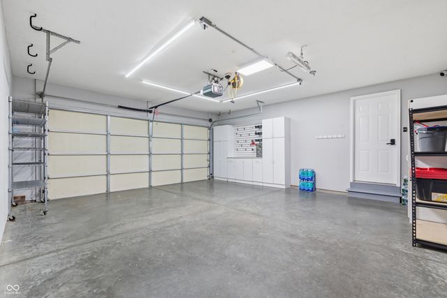 1421 Spring Meadow Court, Greenfield, IN 46140