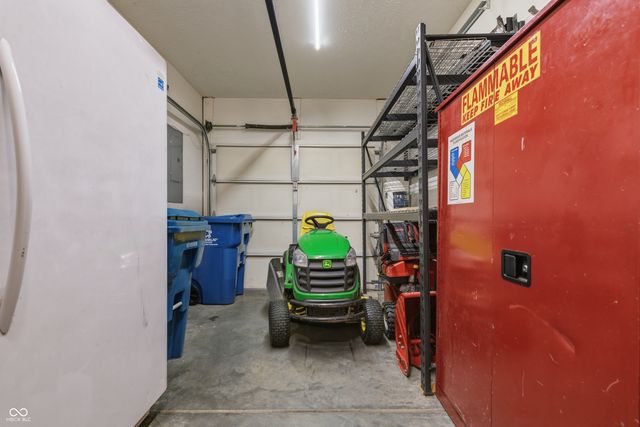 1421 Spring Meadow Court, Greenfield, IN 46140