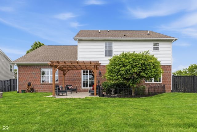 1421 Spring Meadow Court, Greenfield, IN 46140