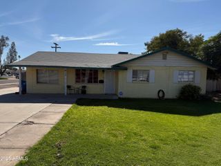 815 E JACKSON Avenue, Buckeye, AZ 85326