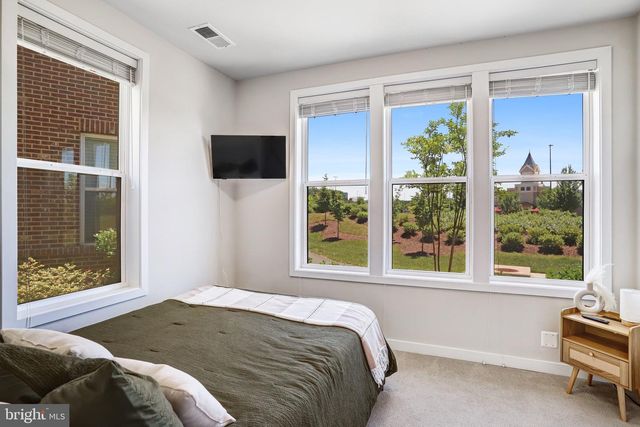 4673 CHARGER PL, Chantilly, VA 20151
