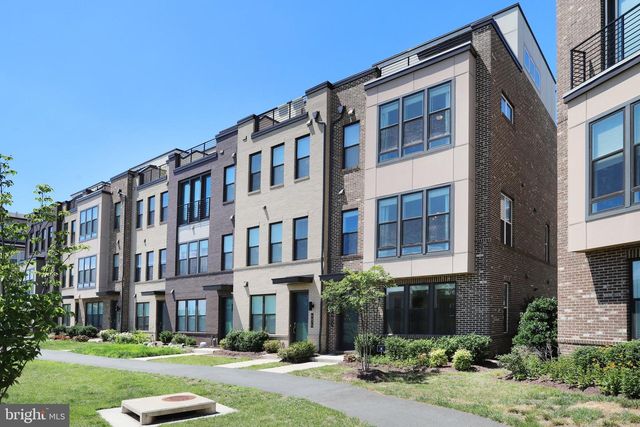 4673 CHARGER PL, Chantilly, VA 20151