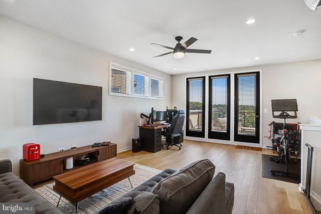 4673 CHARGER PL, Chantilly, VA 20151