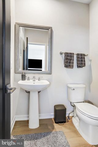 4673 CHARGER PL, Chantilly, VA 20151