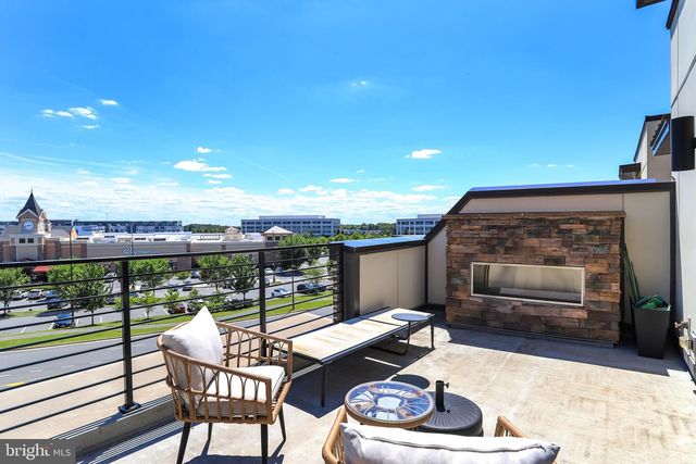 4673 CHARGER PL, Chantilly, VA 20151