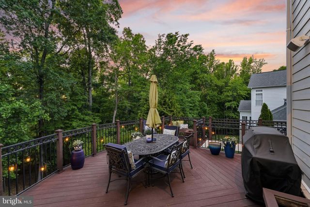 18919 CANOE LANDING CT, Leesburg, VA 20176