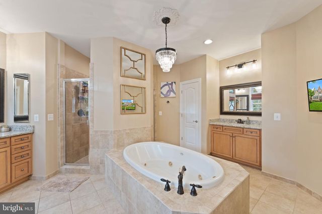 18919 CANOE LANDING CT, Leesburg, VA 20176
