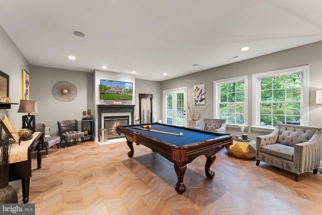 18919 CANOE LANDING CT, Leesburg, VA 20176
