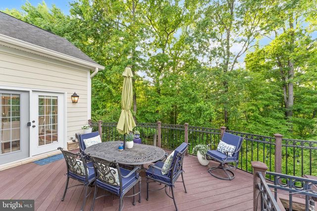 18919 CANOE LANDING CT, Leesburg, VA 20176