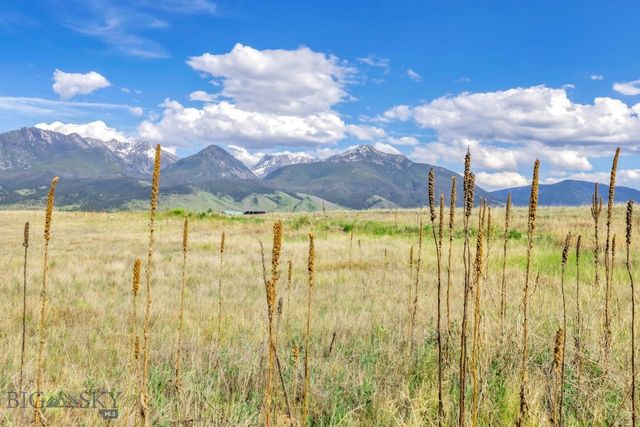 45 Inverness Road, Livingston, MT 59047