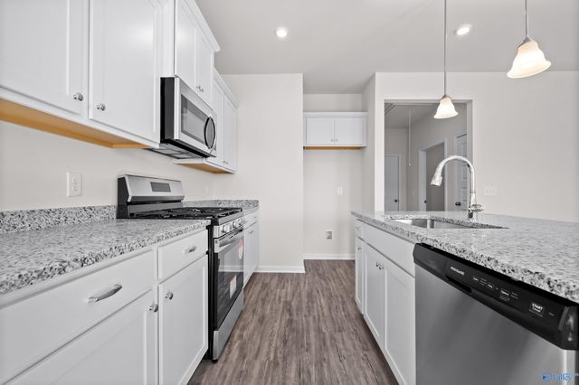 106 Gray Oak Court, Harvest, AL 35749