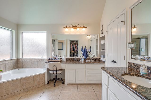 198 Winged Foot Drive, Willow Park, TX 76008