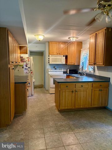 12312 STARLIGHT LN, Bowie, MD 20715