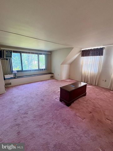 12312 STARLIGHT LN, Bowie, MD 20715