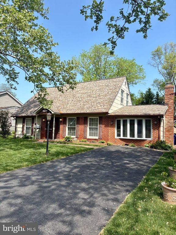 12312 STARLIGHT LN, Bowie, MD 20715