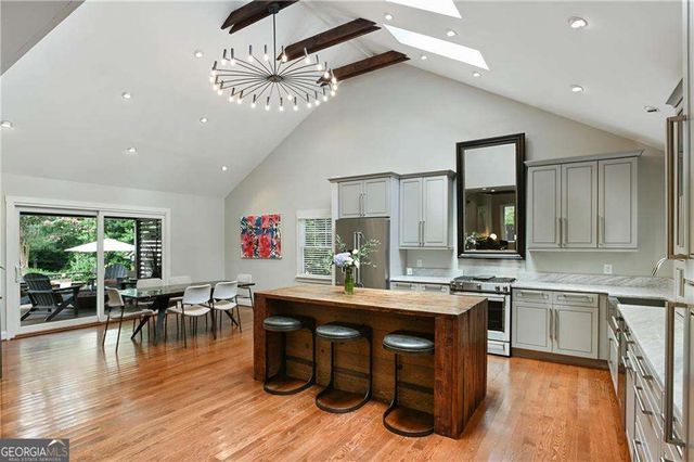 2067 Fairhaven Circle NE, Atlanta, GA 30305