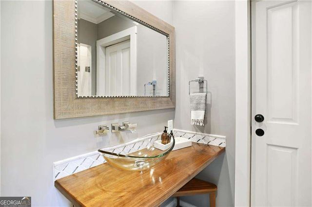 2067 Fairhaven Circle NE, Atlanta, GA 30305