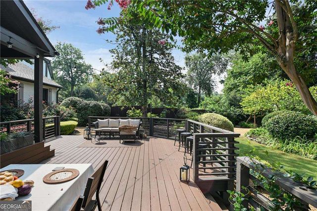 2067 Fairhaven Circle NE, Atlanta, GA 30305