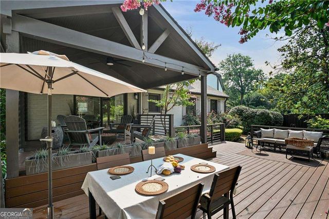 2067 Fairhaven Circle NE, Atlanta, GA 30305