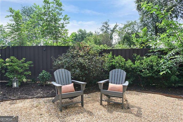 2067 Fairhaven Circle NE, Atlanta, GA 30305