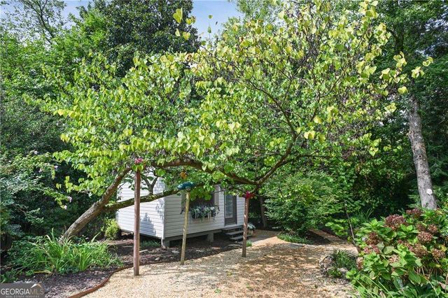 2067 Fairhaven Circle NE, Atlanta, GA 30305