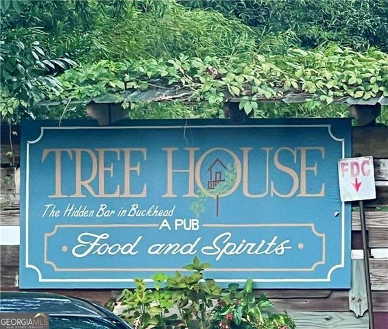 2067 Fairhaven Circle NE, Atlanta, GA 30305