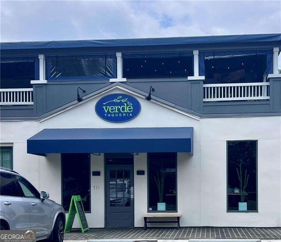 2067 Fairhaven Circle NE, Atlanta, GA 30305