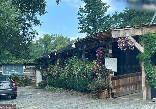 2067 Fairhaven Circle NE, Atlanta, GA 30305