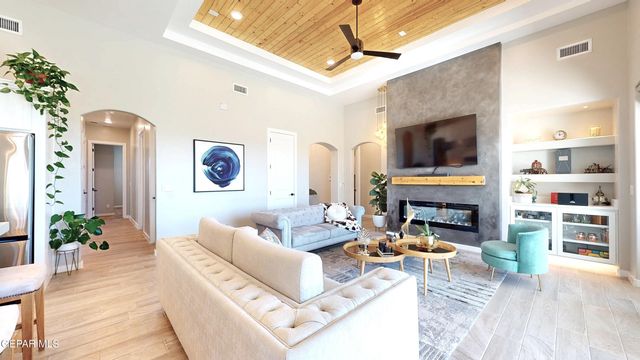 12848 Prestbury Avenue, El Paso, TX 79928