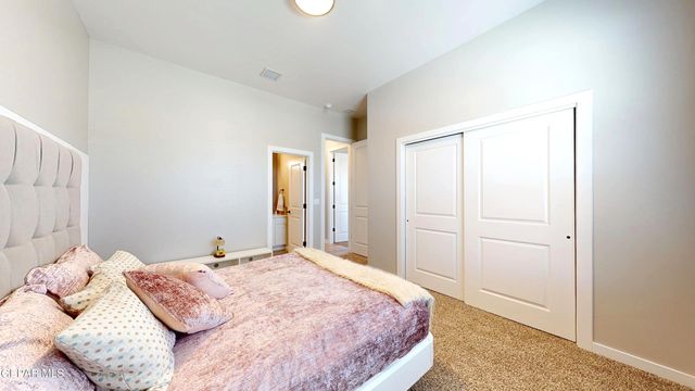 12848 Prestbury Avenue, El Paso, TX 79928
