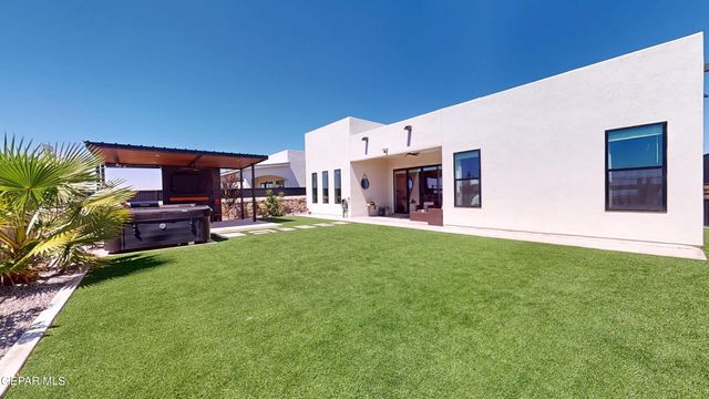 12848 Prestbury Avenue, El Paso, TX 79928
