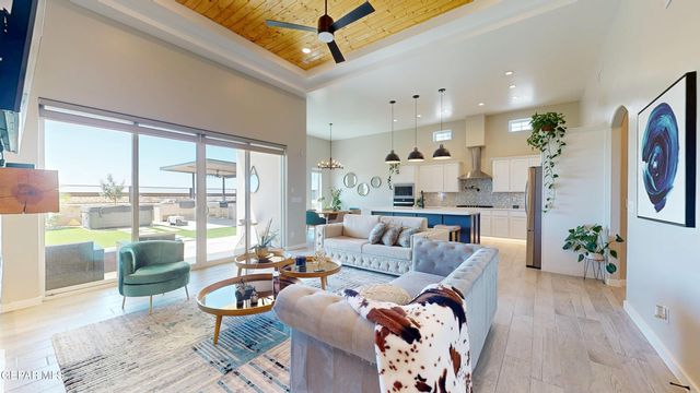 12848 Prestbury Avenue, El Paso, TX 79928