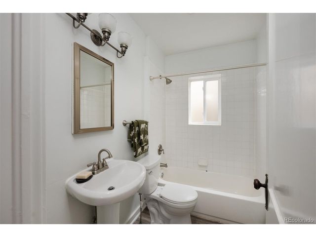 3416 Newton St, Denver, CO 80211