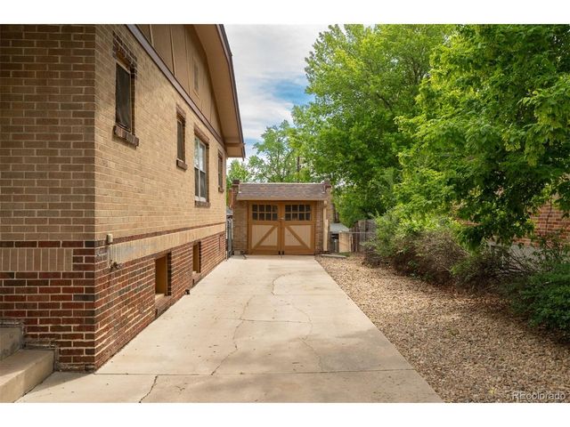 3416 Newton St, Denver, CO 80211