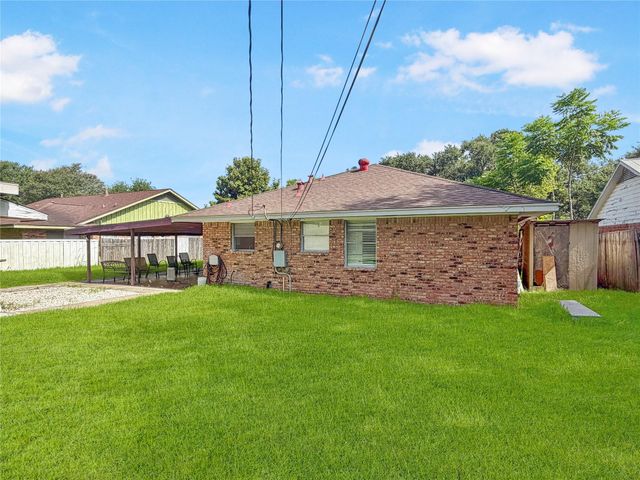 7915 Leader Street, Houston, TX 77036