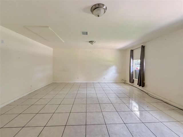 7915 Leader Street, Houston, TX 77036