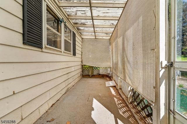 109 Lilac Dr, Clinton Twp., NJ 08801