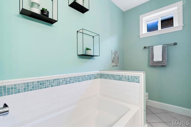 4948 Nagel Avenue, St Louis, MO 63109