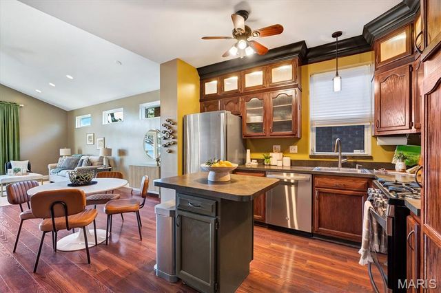 4948 Nagel Avenue, St Louis, MO 63109