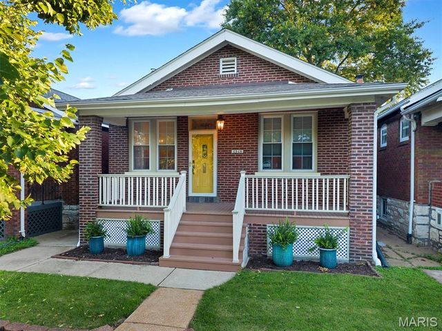 4948 Nagel Avenue, St Louis, MO 63109