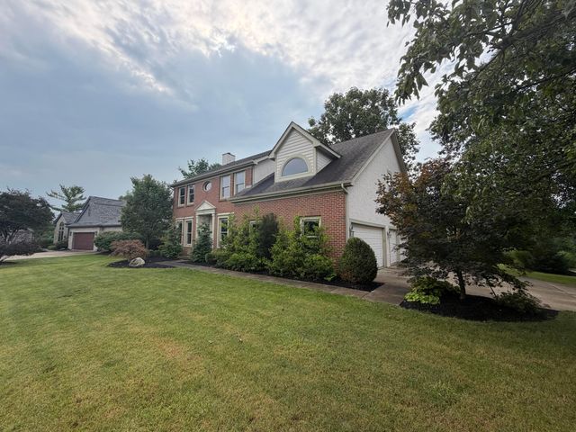 6255 Spinnaker Drive, Lewis Center, OH 43035