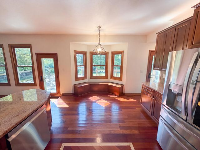 6255 Spinnaker Drive, Lewis Center, OH 43035