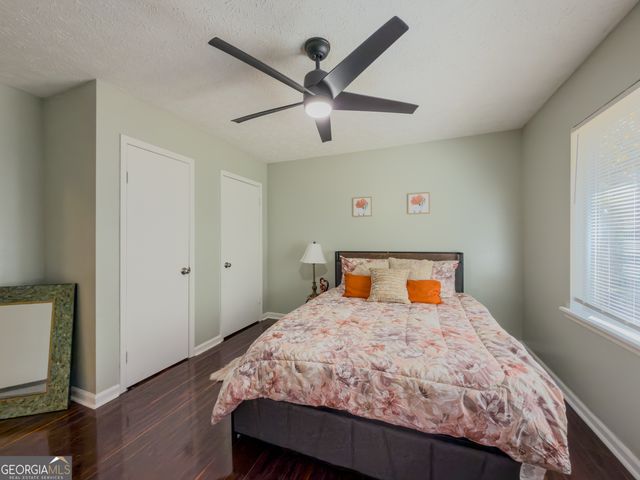 580 Pineland Circle SW, Mableton, GA 30126