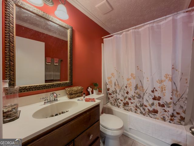 580 Pineland Circle SW, Mableton, GA 30126