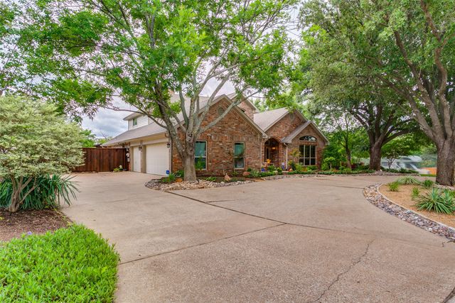 102 Sunday Haus Lane, Highland Village, TX 75077