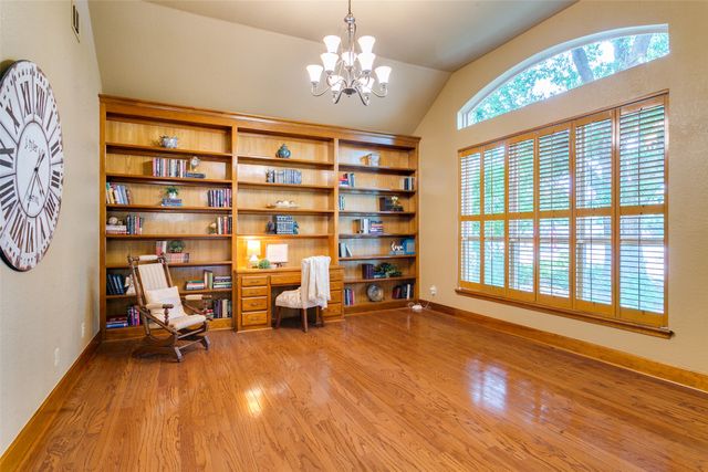 102 Sunday Haus Lane, Highland Village, TX 75077