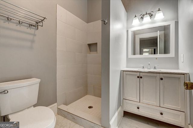 19 McDonough Street, Hampton, GA 30228